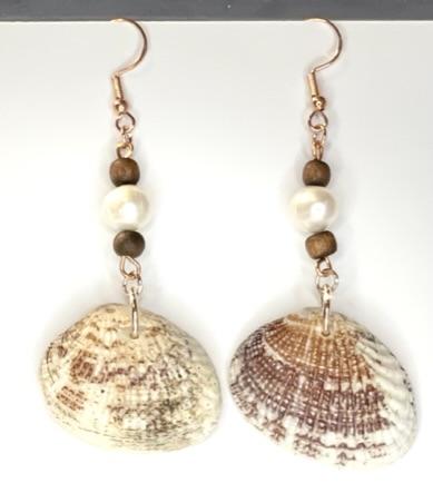 Beautiful Shell - E-monaejewels "LLC"